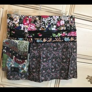 Reversible skirt with pouch purse